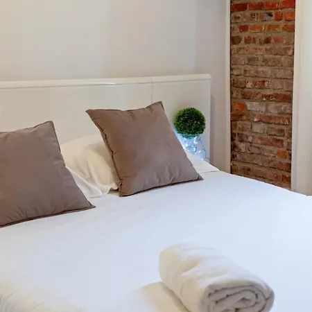 Flaubert Avec Parking Idéal Au Cœur Du Centre-ville *