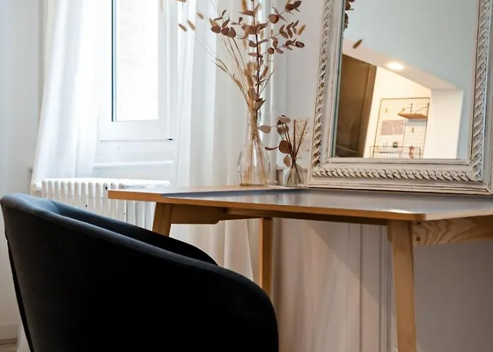 Appartement Flaubert Avec Parking Idéal Au Cœur Du Centre-ville *