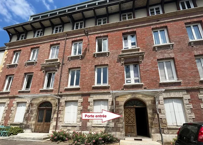 Flaubert Avec Parking Idéal Au Cœur Du Centre-ville Rouen